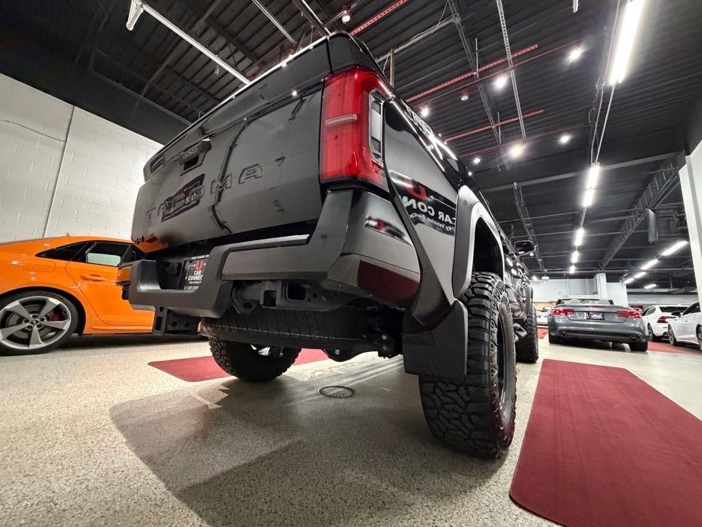 2025 Toyota Tacoma TRD Off Road - Photo 17
