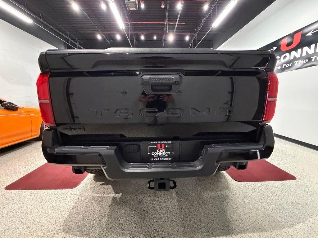 2025 Toyota Tacoma TRD Off Road - Photo 19