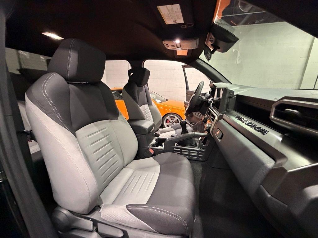 2025 Toyota Tacoma TRD Off Road - Photo 47