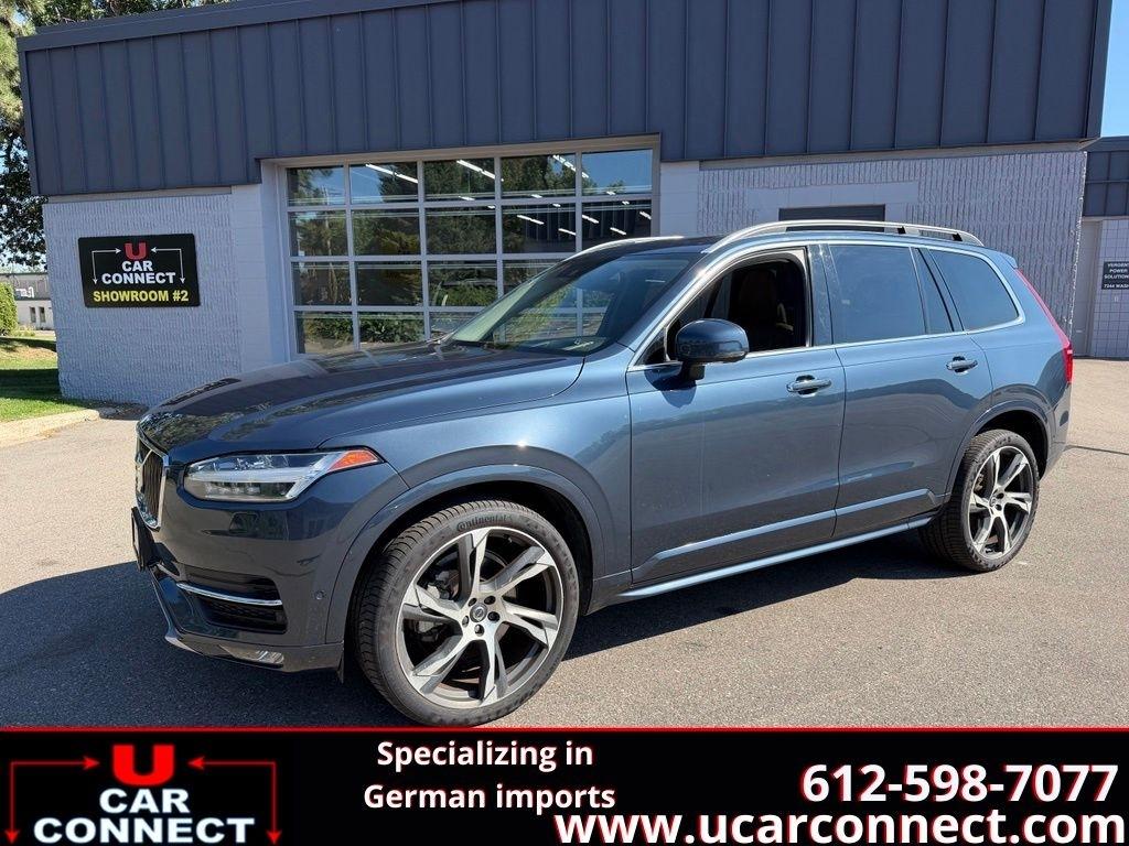 2019 Volvo XC90 T6 AWD Momentum