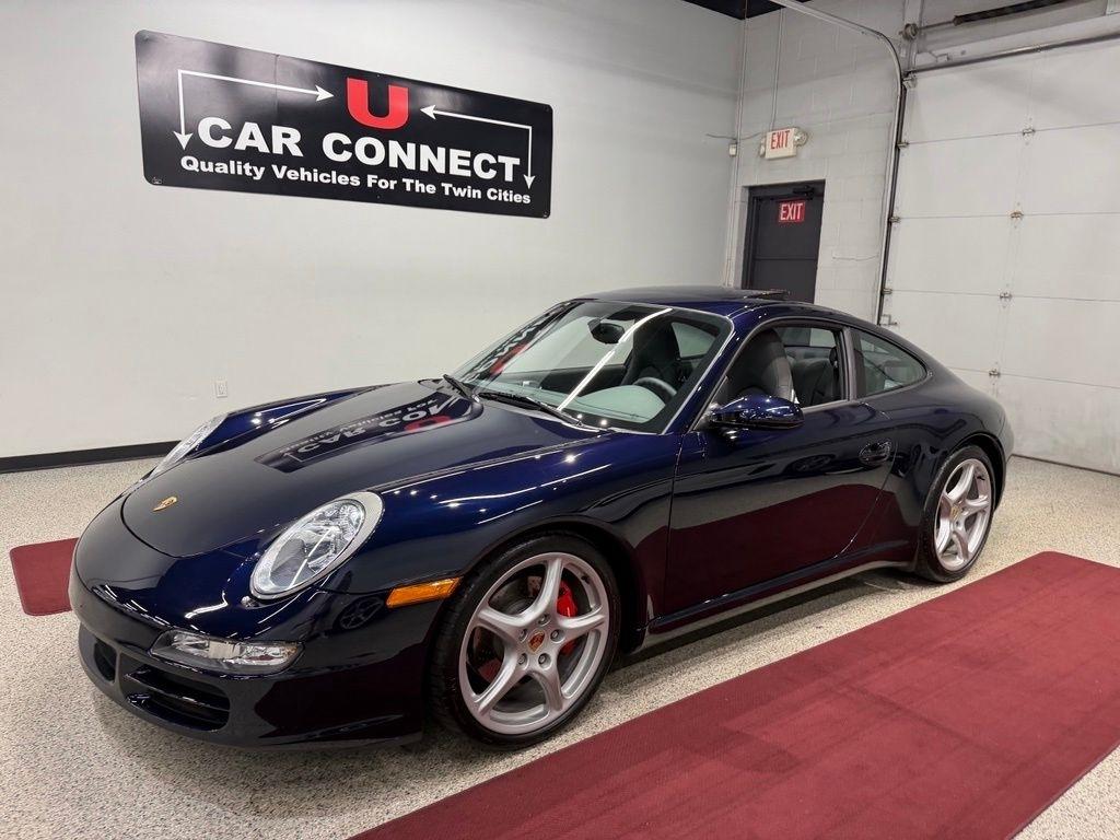 Porsche 911 photo 2