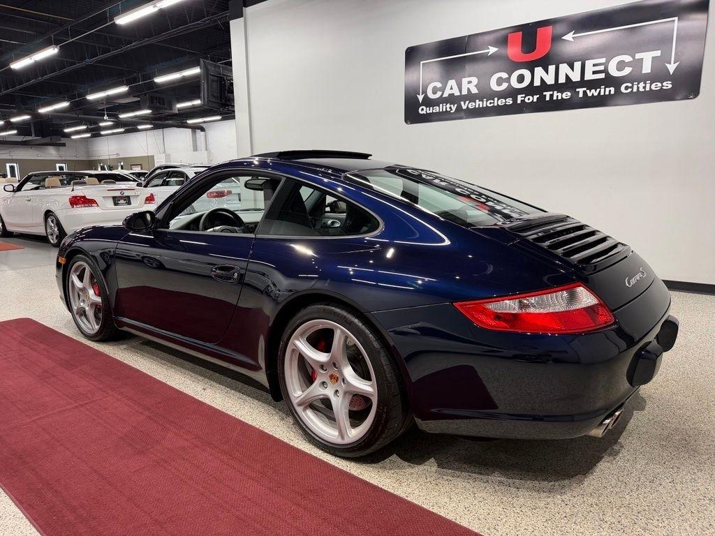 Porsche 911 photo 24