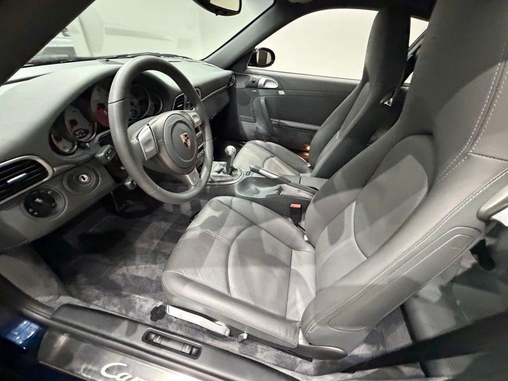 Porsche 911 photo 34