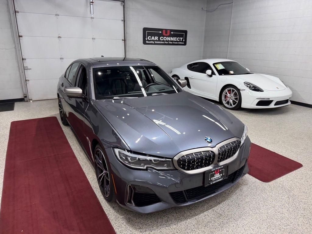 BMW M340i photo 9
