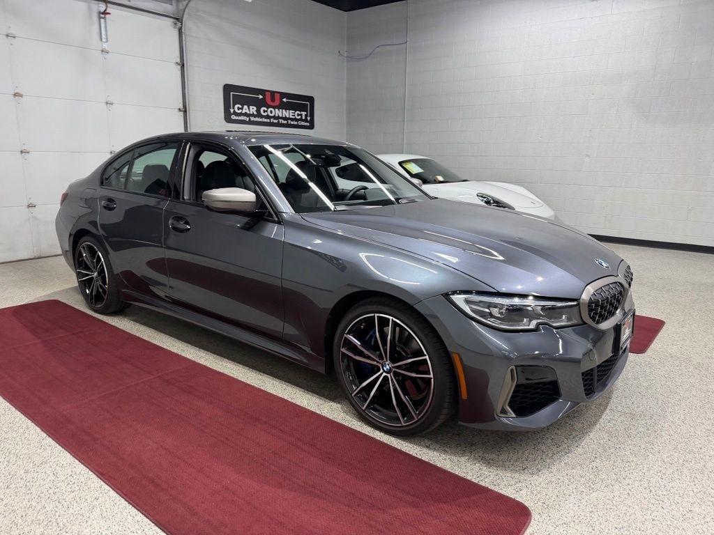 BMW M340i photo 11