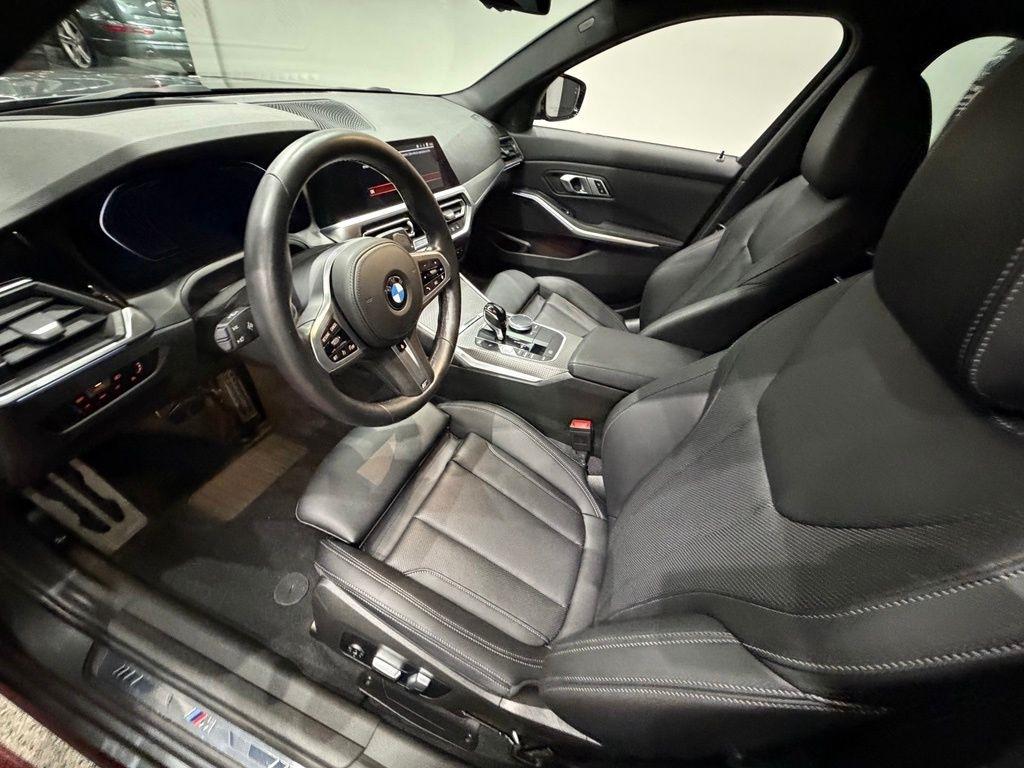 BMW M340i photo 27