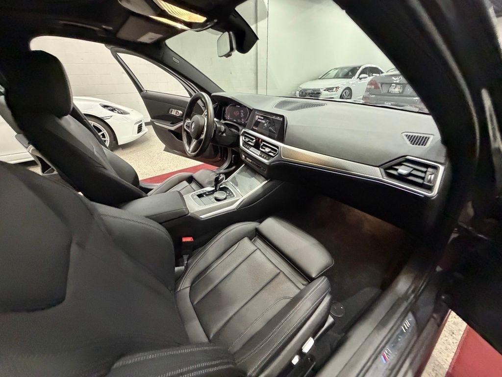 BMW M340i photo 41