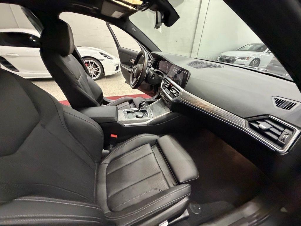 BMW M340i photo 42