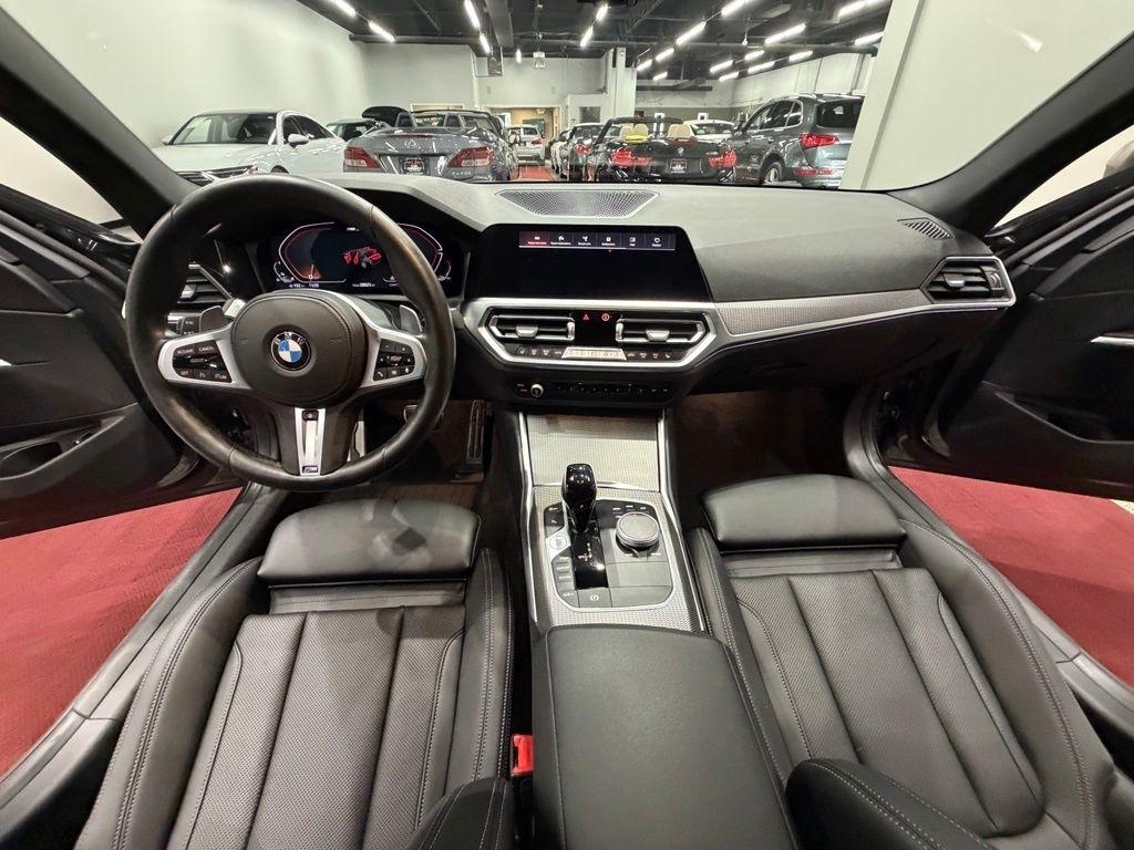 BMW M340i photo 45