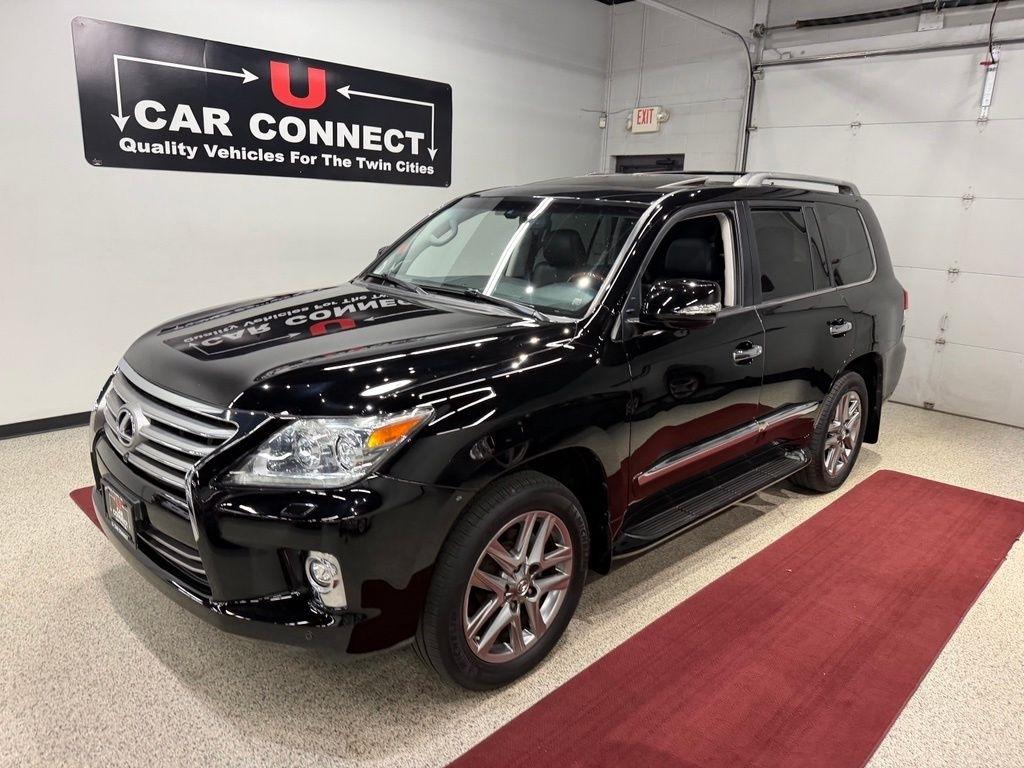 Lexus LX photo 3