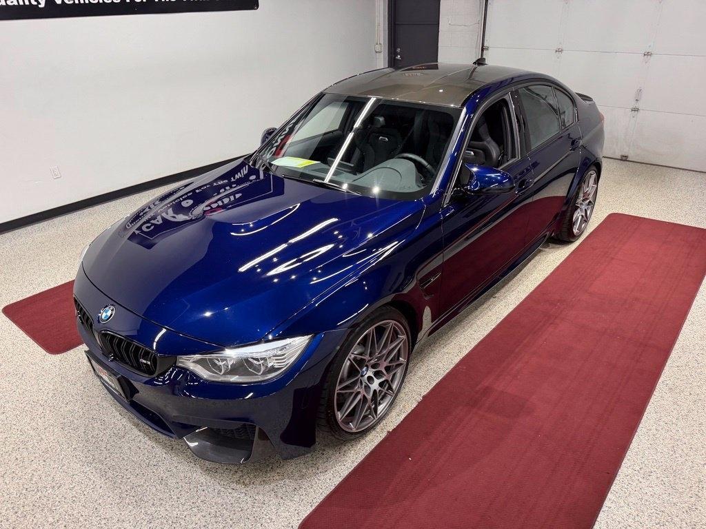 BMW M3 photo 3