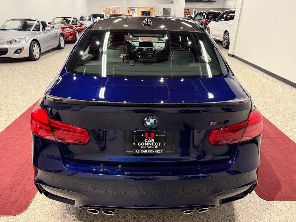 BMW M3 photo 15