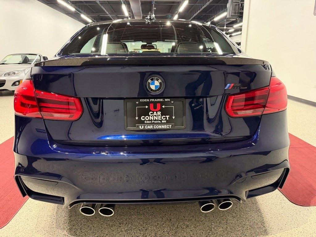 BMW M3 photo 16