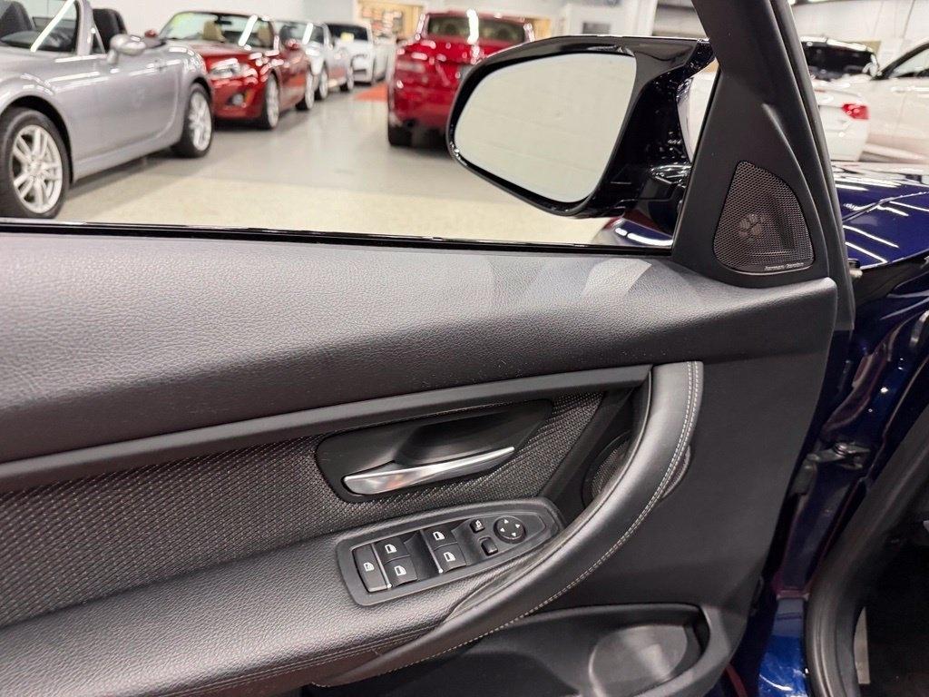 BMW M3 photo 21