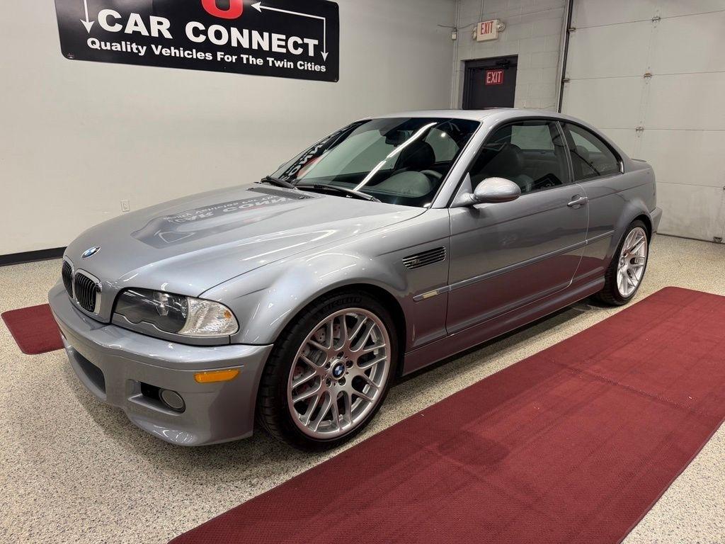 BMW M3 photo 2