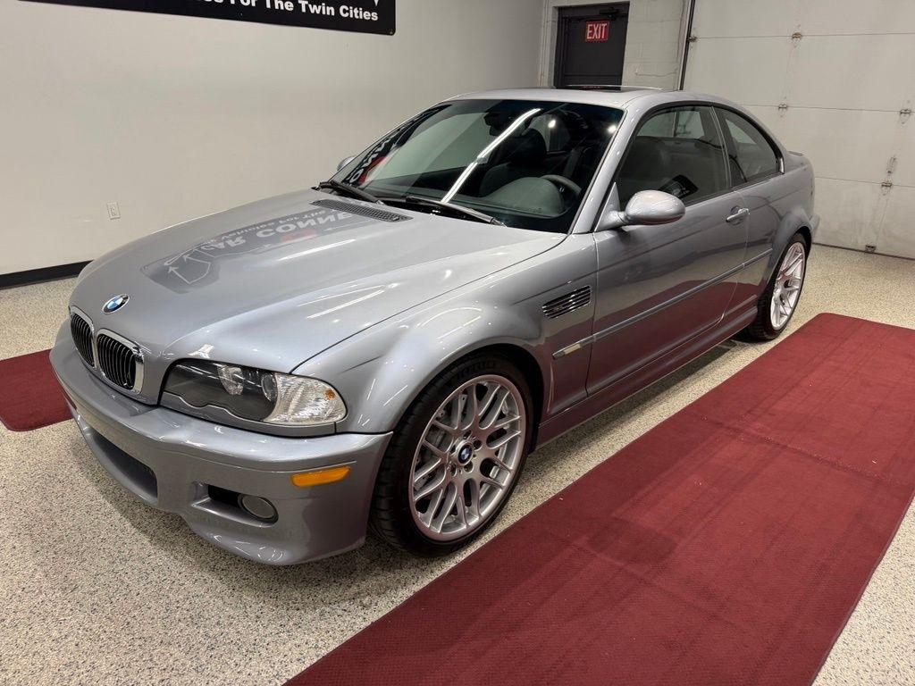 BMW M3 photo 3