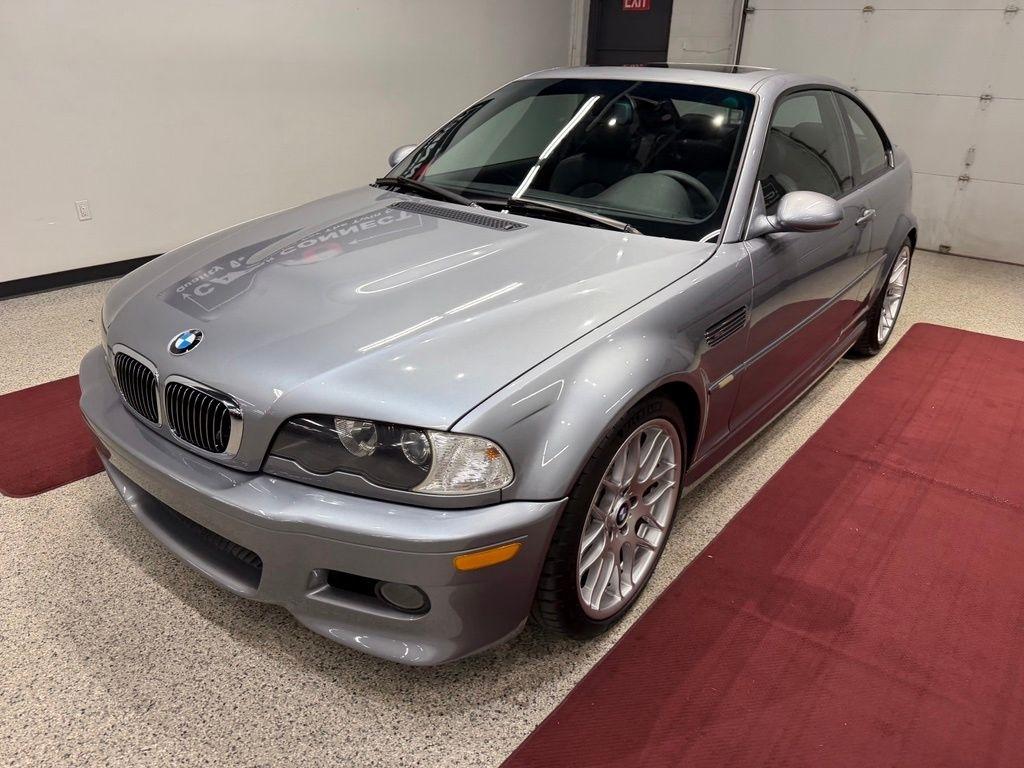BMW M3 photo 4