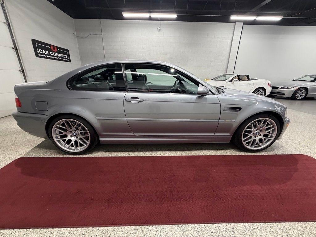 BMW M3 photo 19
