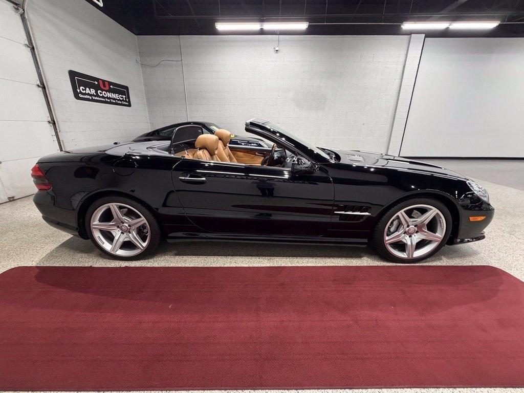 Mercedes-Benz SL-Class photo 14