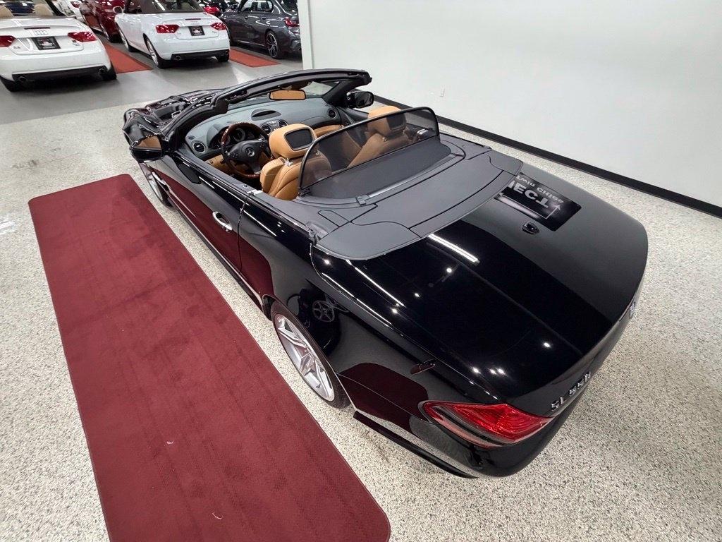 Mercedes-Benz SL-Class photo 24
