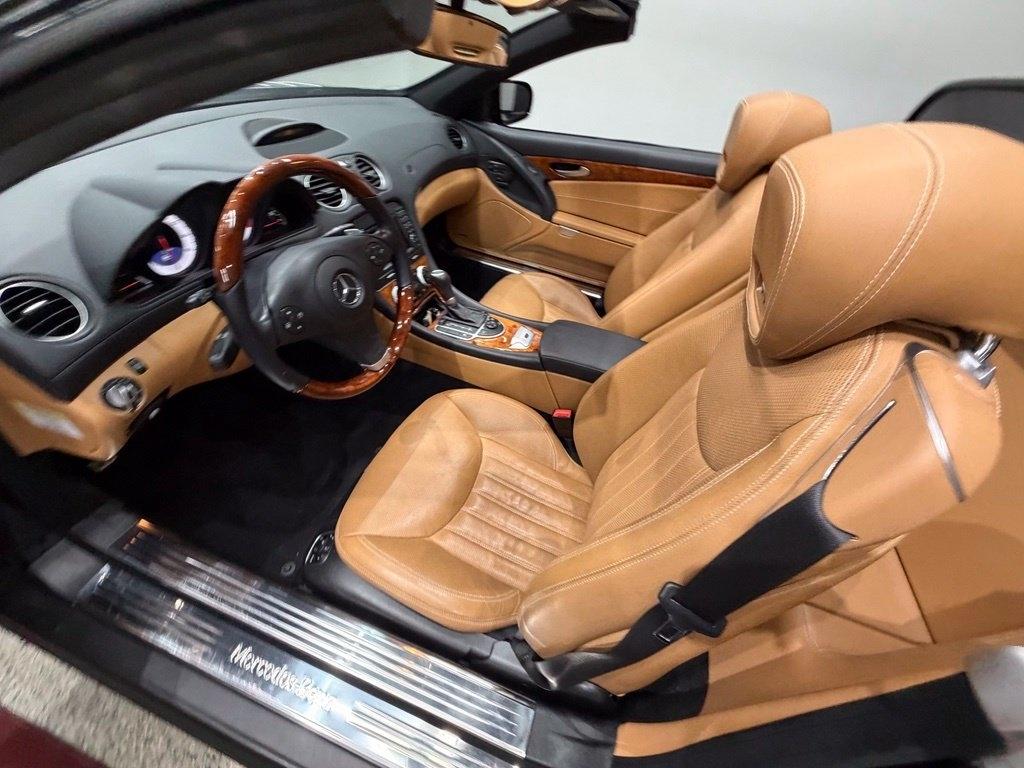 Mercedes-Benz SL-Class photo 28