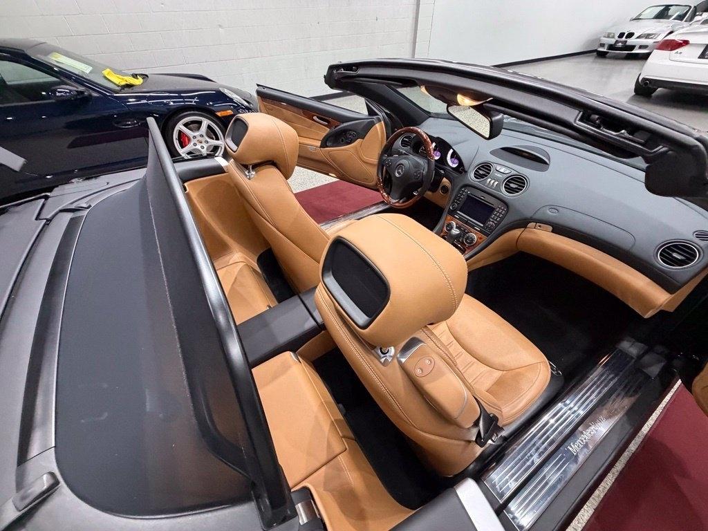 Mercedes-Benz SL-Class photo 33