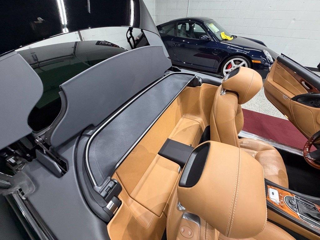 Mercedes-Benz SL-Class photo 35