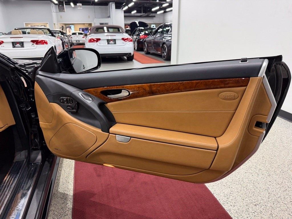 Mercedes-Benz SL-Class photo 37