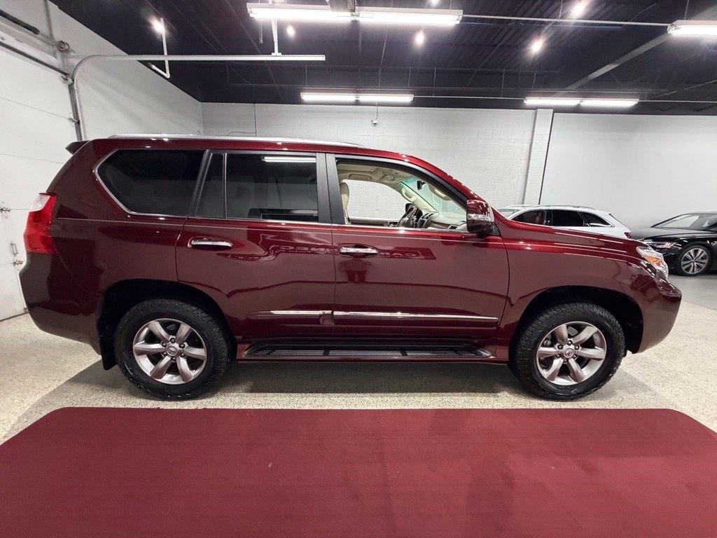 Lexus GX photo 12