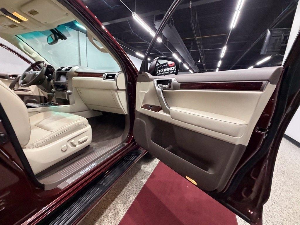 Lexus GX photo 44