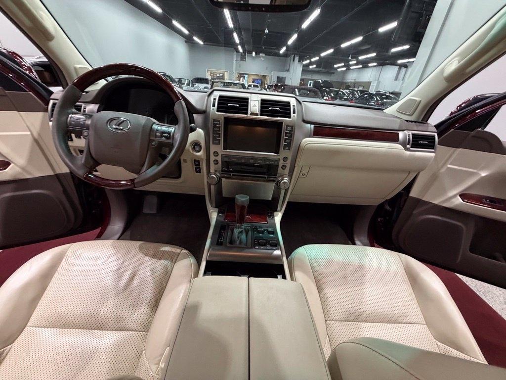 Lexus GX photo 49