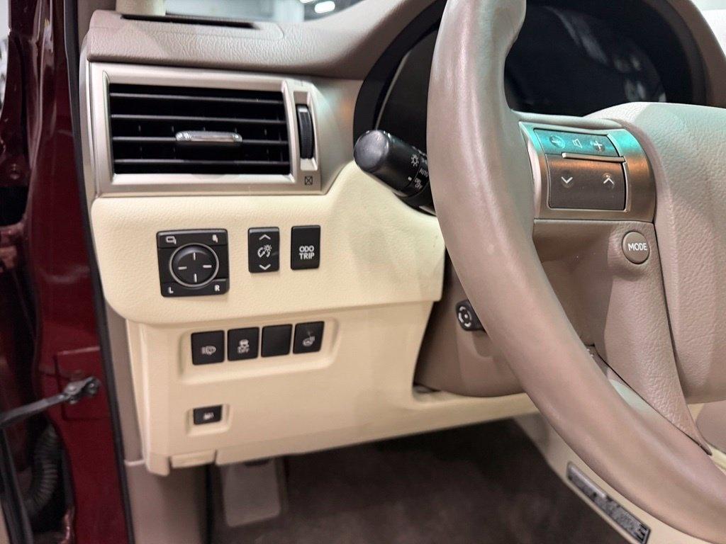 Lexus GX photo 51