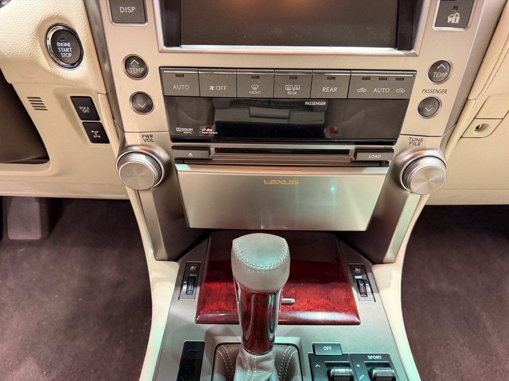 Lexus GX photo 56