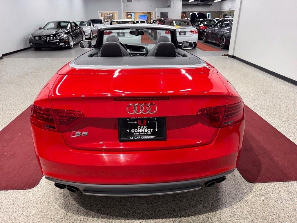 Audi S5 photo 19