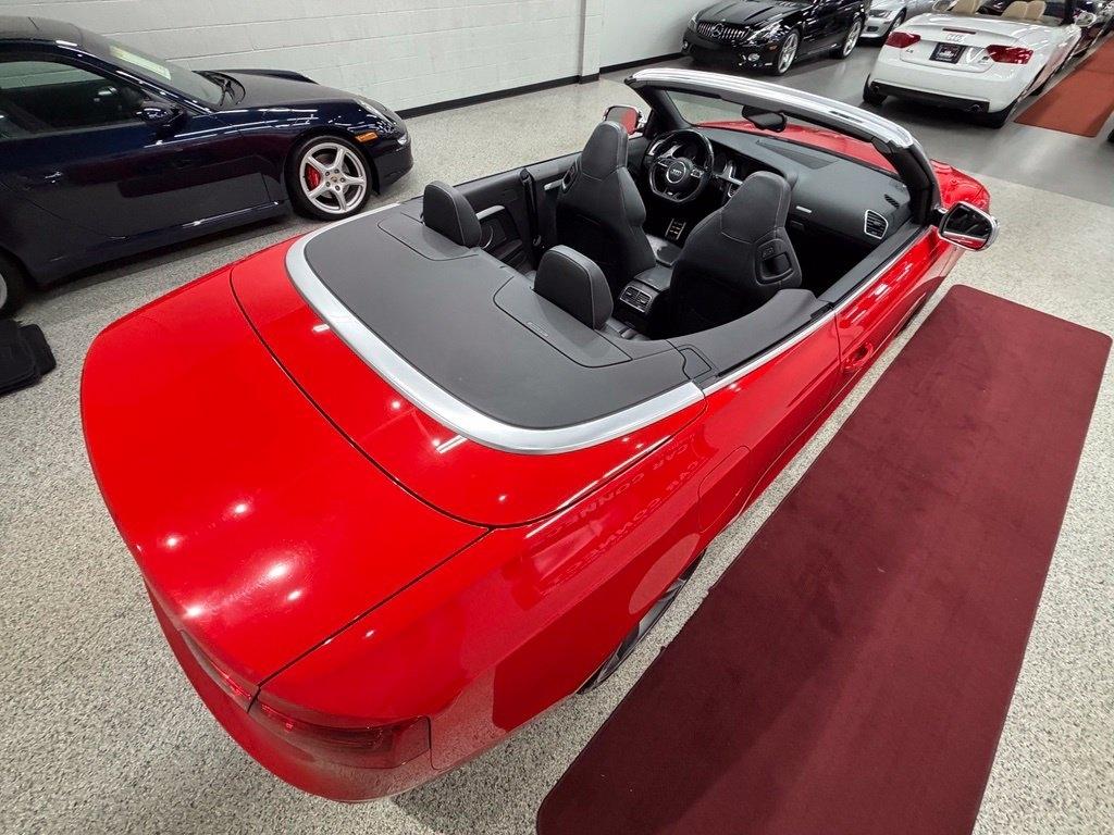 Audi S5 photo 25