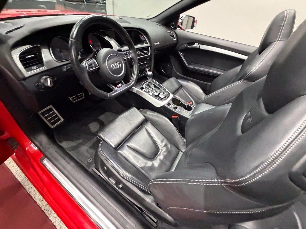 Audi S5 photo 30