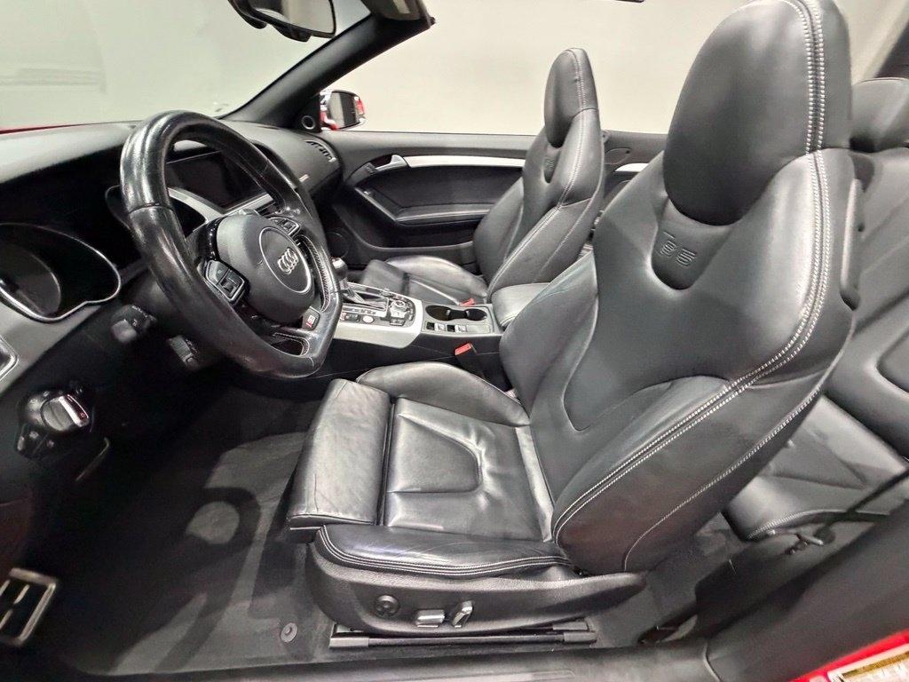 Audi S5 photo 32