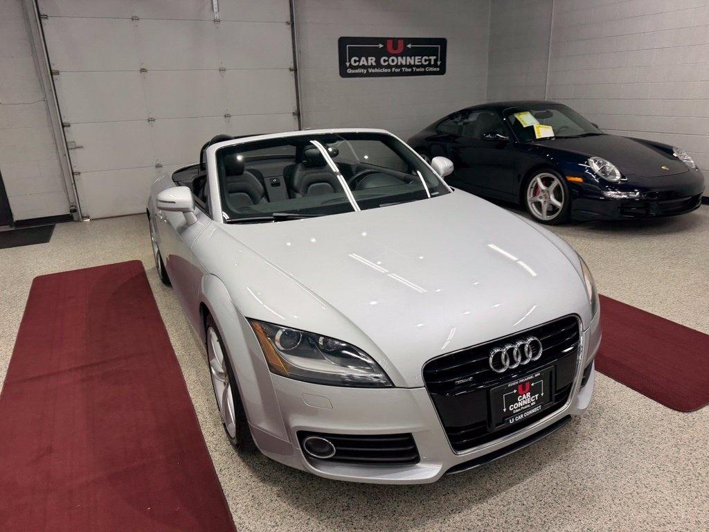 Audi TT photo 8