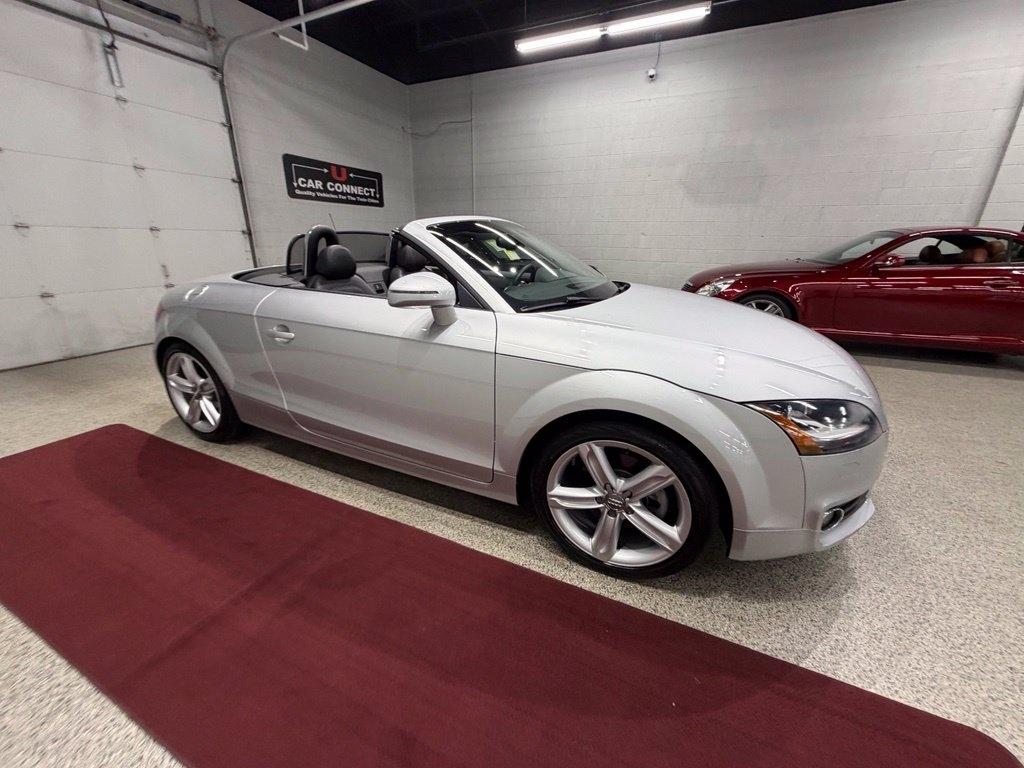 Audi TT photo 11