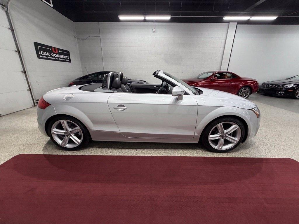 Audi TT photo 12