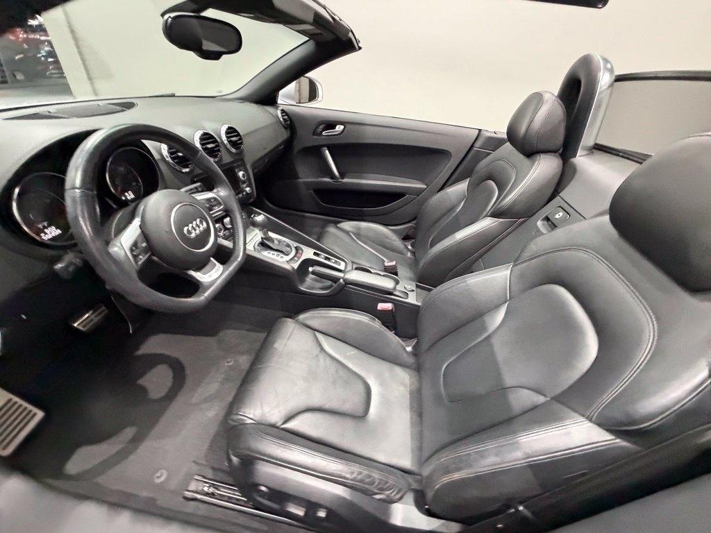 Audi TT photo 27
