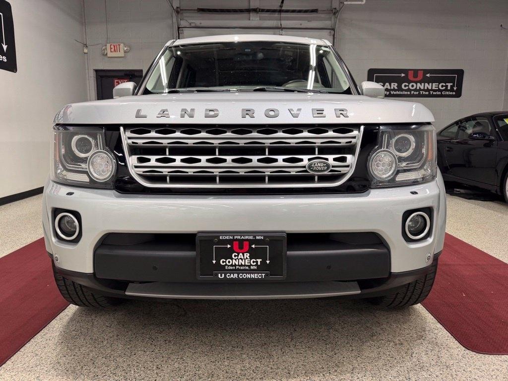 Land Rover LR4 photo 6