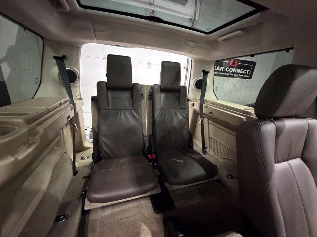 Land Rover LR4 photo 42