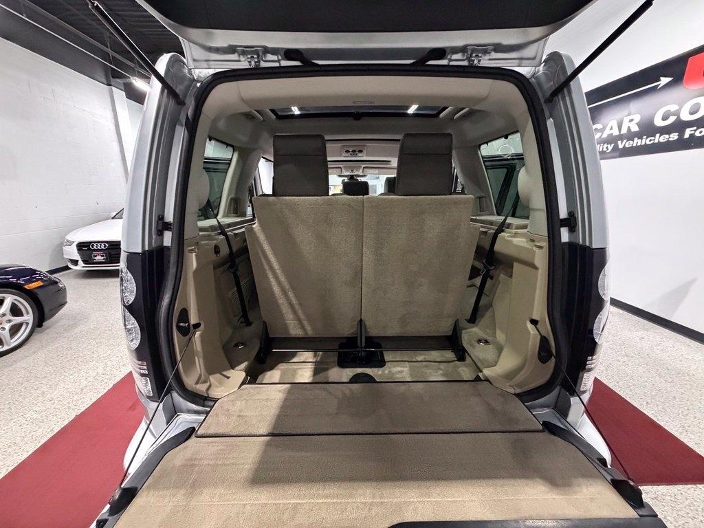 Land Rover LR4 photo 56