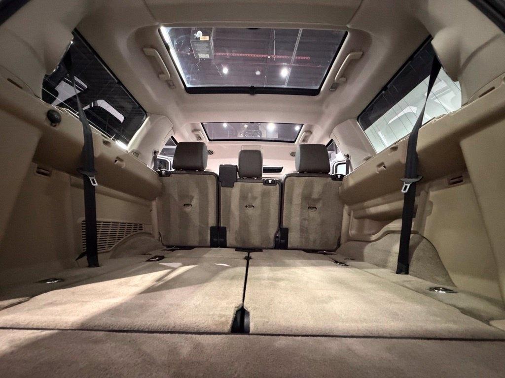 Land Rover LR4 photo 59