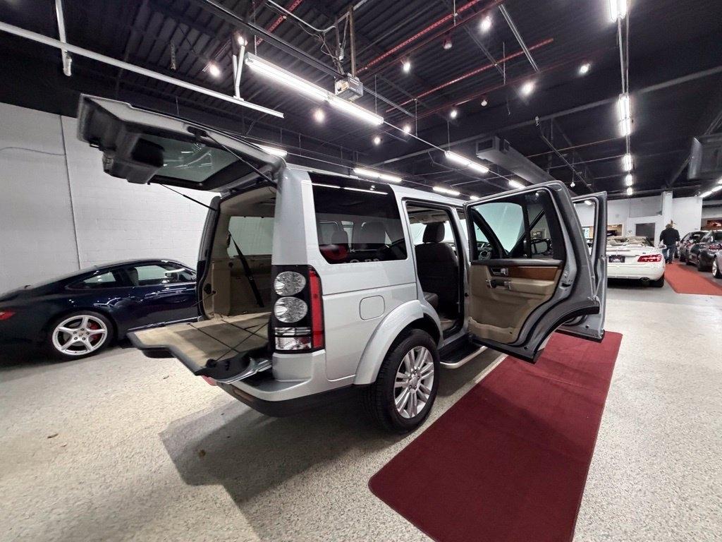 Land Rover LR4 photo 65