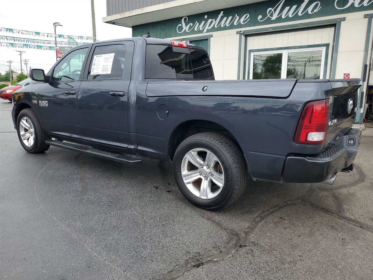 2018 Ram 1500 Sport photo 3