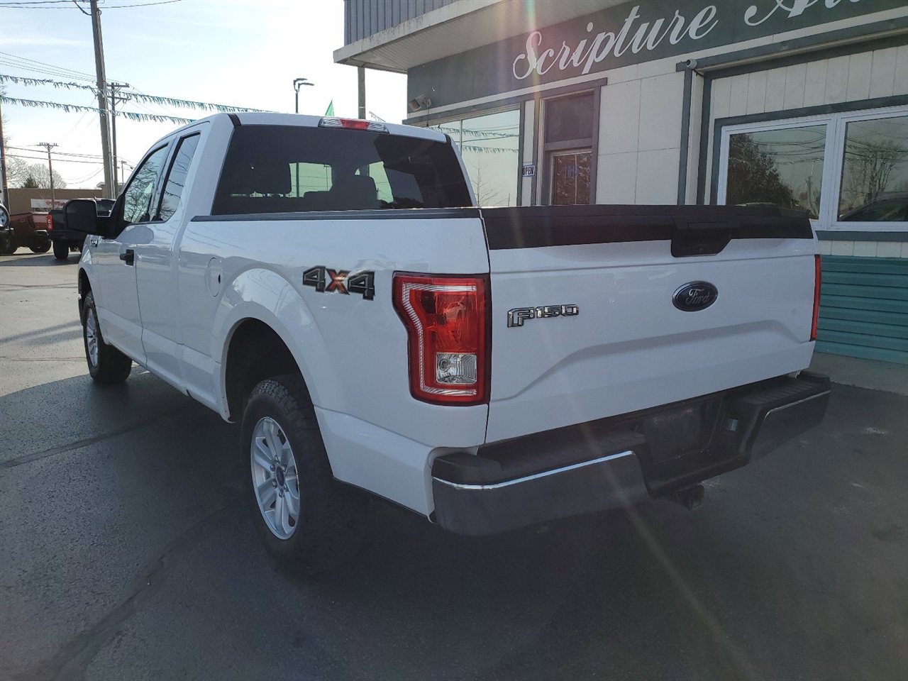 2017 Ford F-150 XLT photo 3