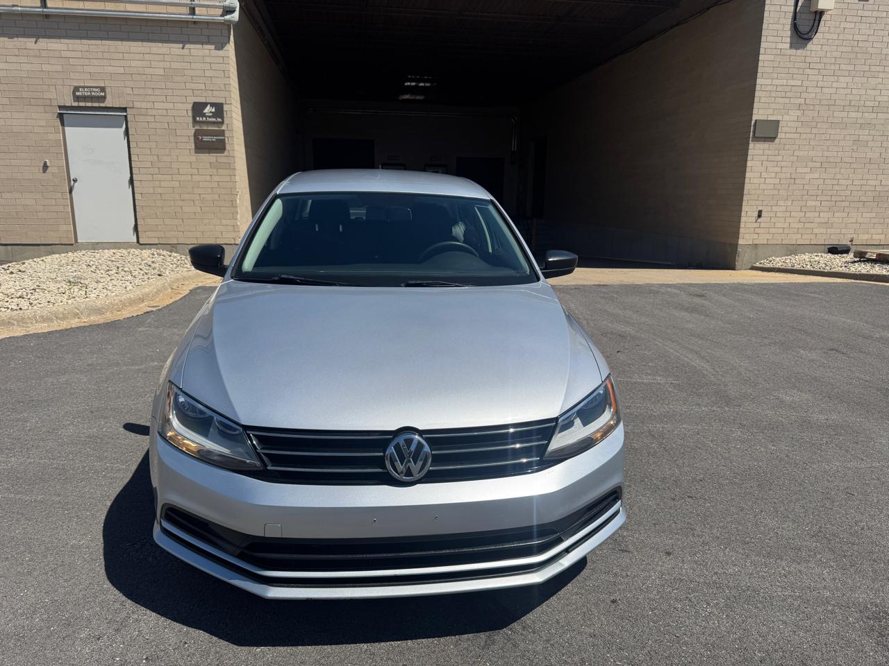 Volkswagen Jetta Sedan 4dr Auto 1.4T S w/Technology 2016