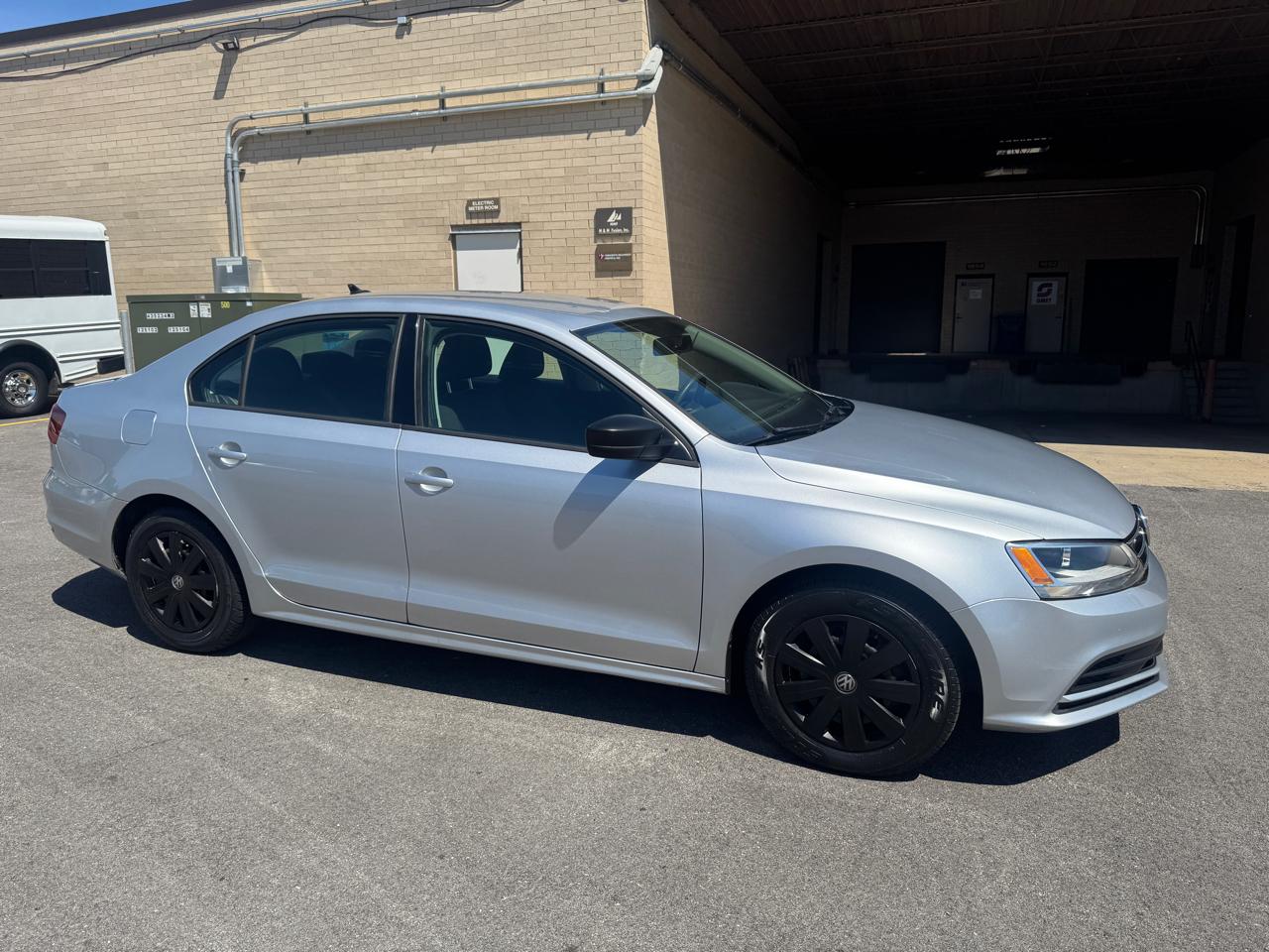 Volkswagen Jetta Sedan 4dr Auto 1.4T S w/Technology 2016